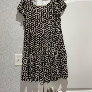 American Eagle Black Daisy Mini